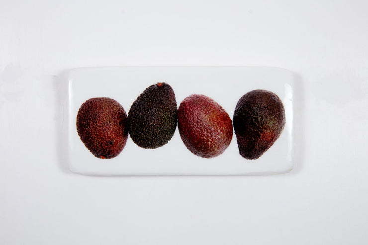 Four avocados (40cm x 20cm)