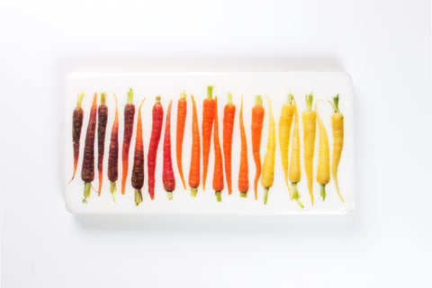 21 coloured mini carrots (40cm x 20cm)